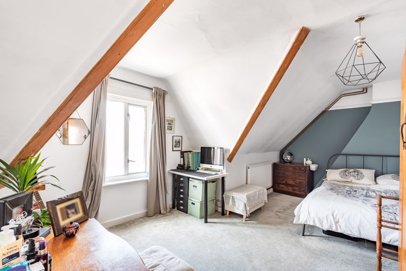 Master bedroom- click for photo gallery